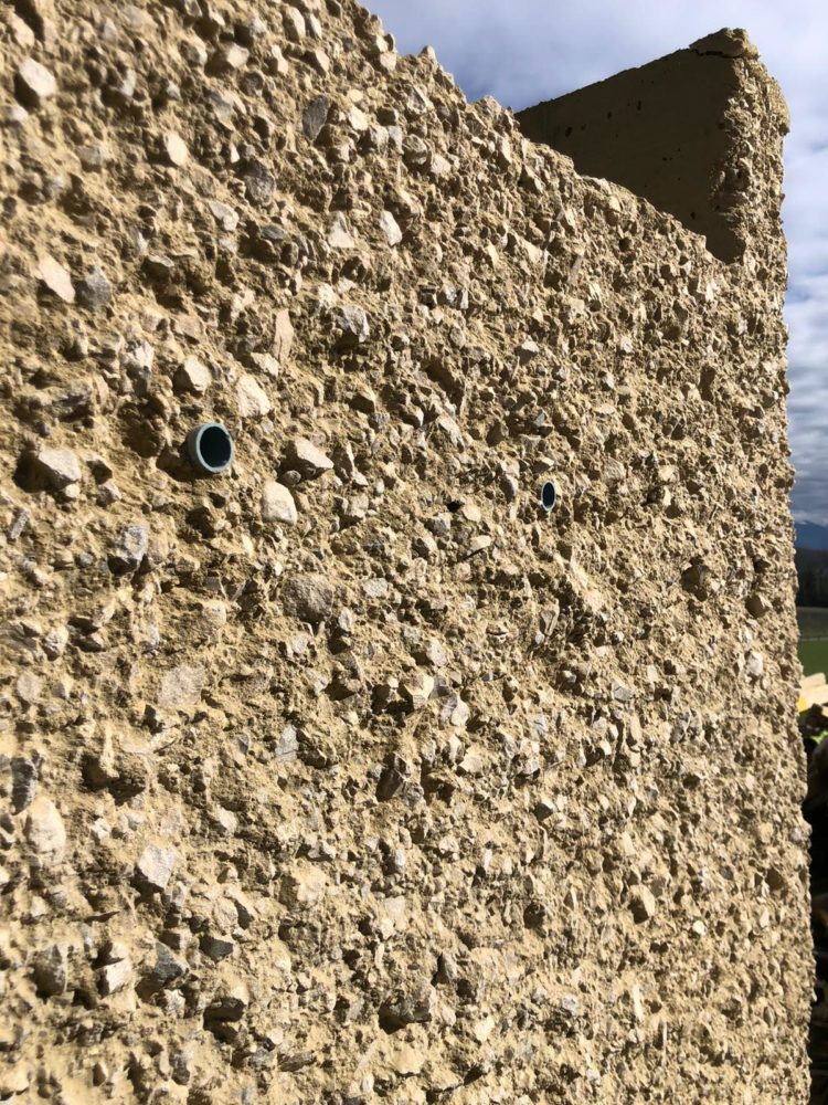 Sablage Sur Murs En Beton Frais Apres Decoffrage Sablage Aerogommage Hydrogommage Decapage