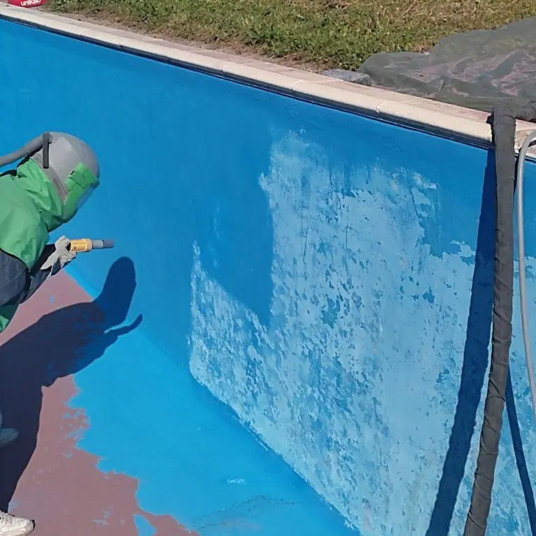 Sablage de l&rsquo;intérieur d&rsquo;une piscine – 1182 Gilly