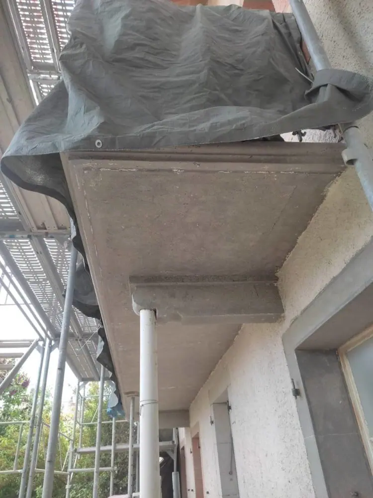 Sablage d’une sous-face de balcon – 1188 Gimel
