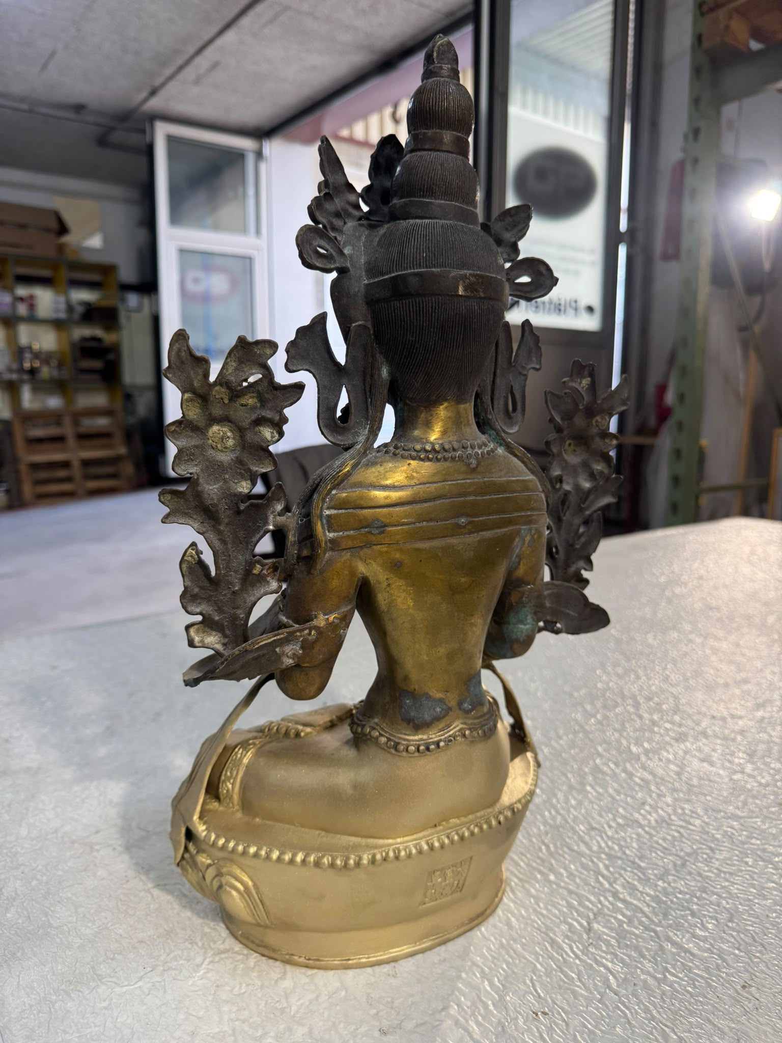 Statuette bronze après microbillage vernissage